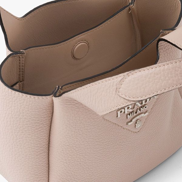 近藤千尋さん愛用*プラダ*フルー レザートートバッグ 偽物 small